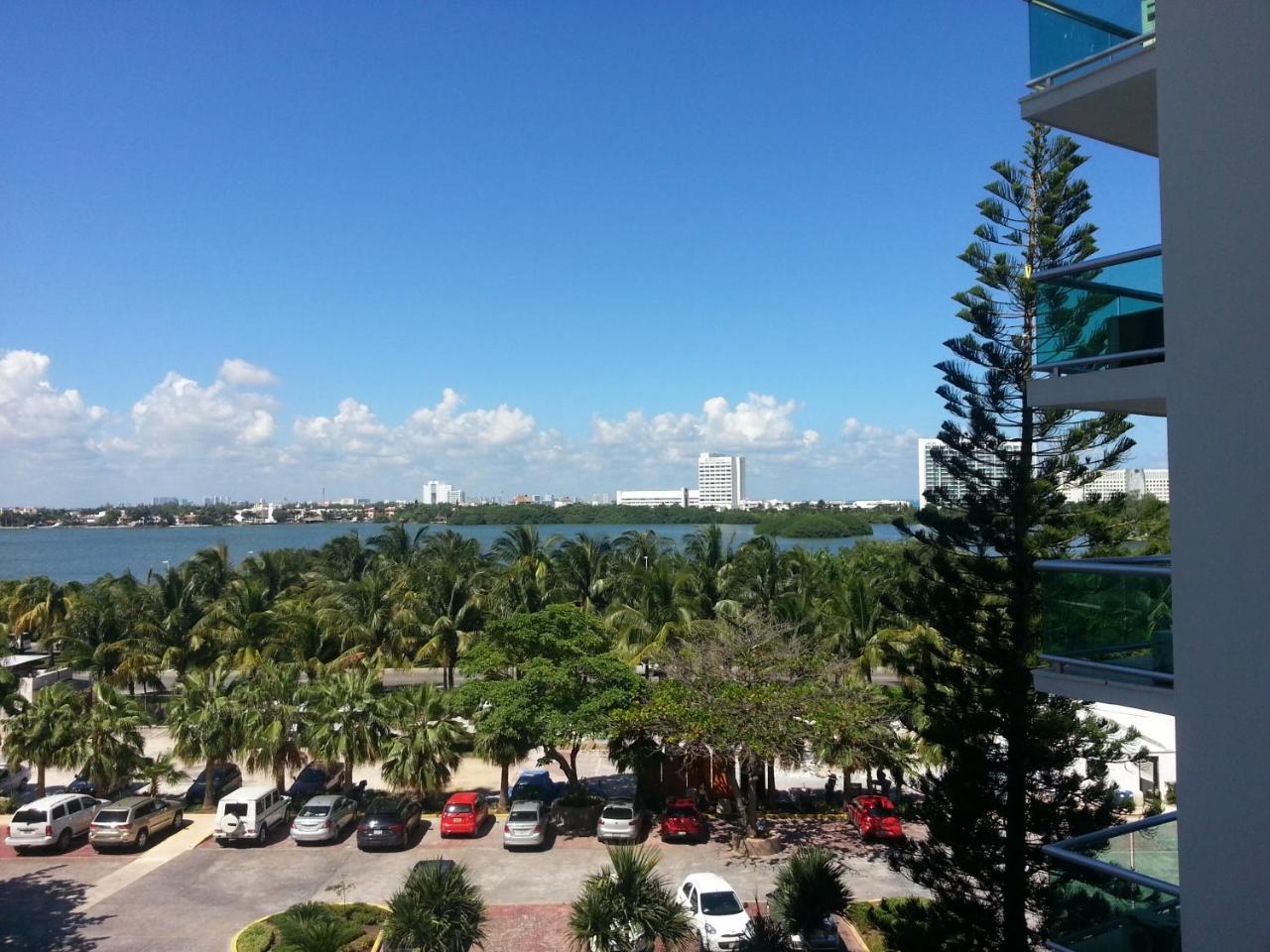1 Bedroom Seaview Condo In Ocean Dream Resort Канкун Экстерьер фото